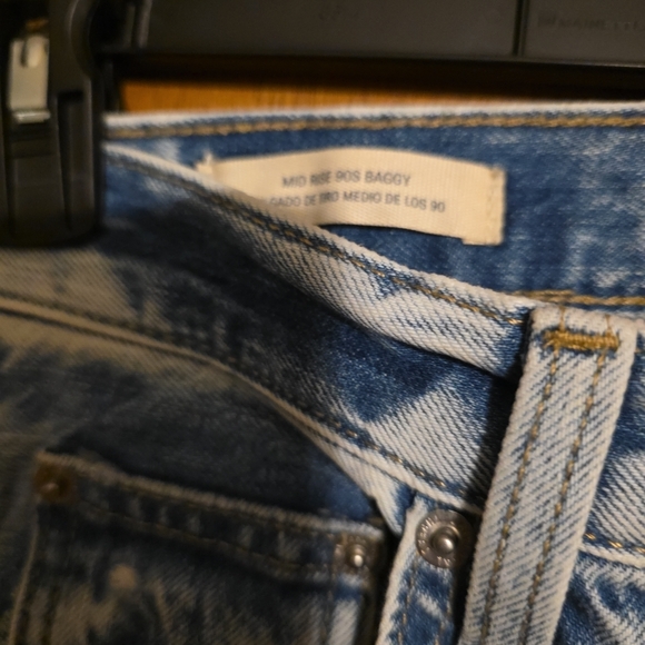 Universal Thread High Rise Light Blue Jeans - Picture 6 of 11